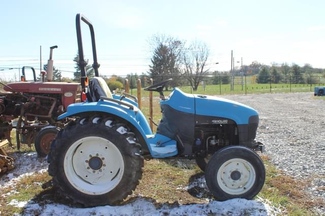 Image of New Holland TC29 equipment image 1