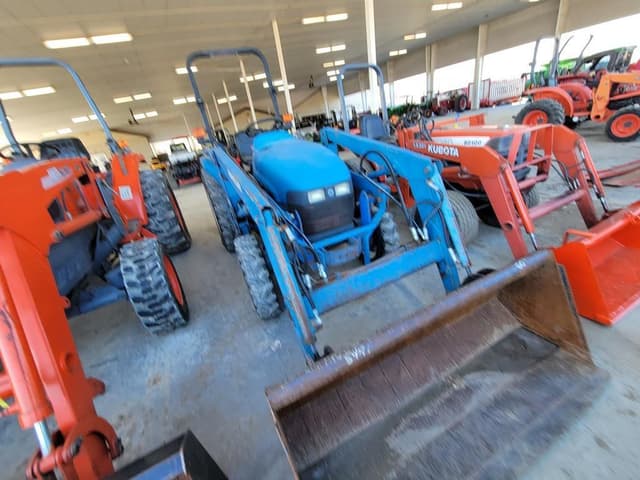 Image of New Holland TC29 equipment image 3