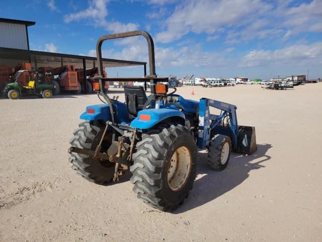 Image of New Holland TC29 equipment image 4