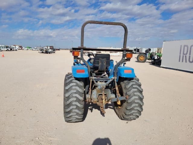 Image of New Holland TC29 equipment image 3