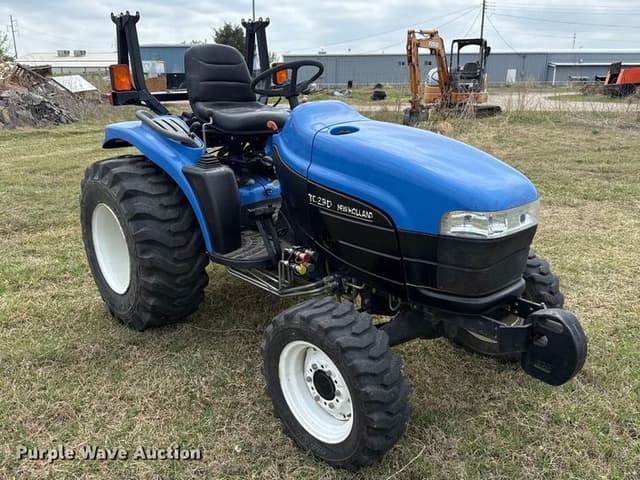 Image of New Holland TC29D equipment image 2