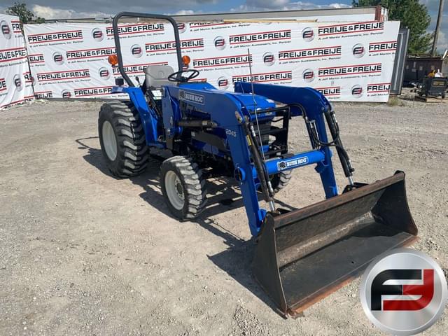 Image of New Holland TC30 equipment image 2