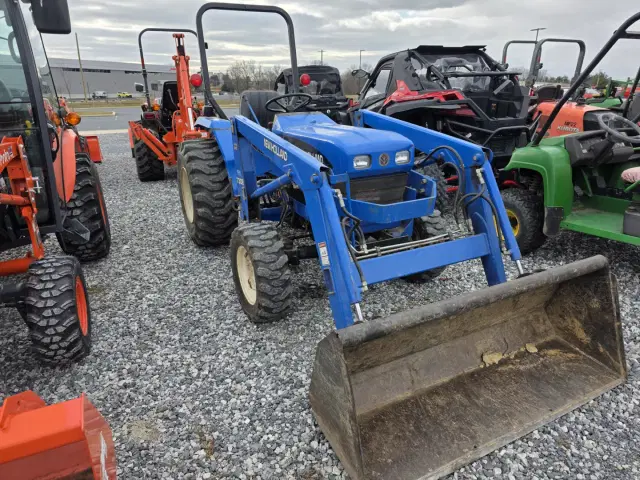 Image of New Holland TC30 equipment image 4