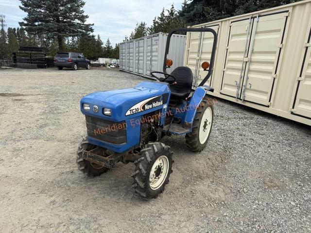 Image of New Holland TC30 equipment image 1