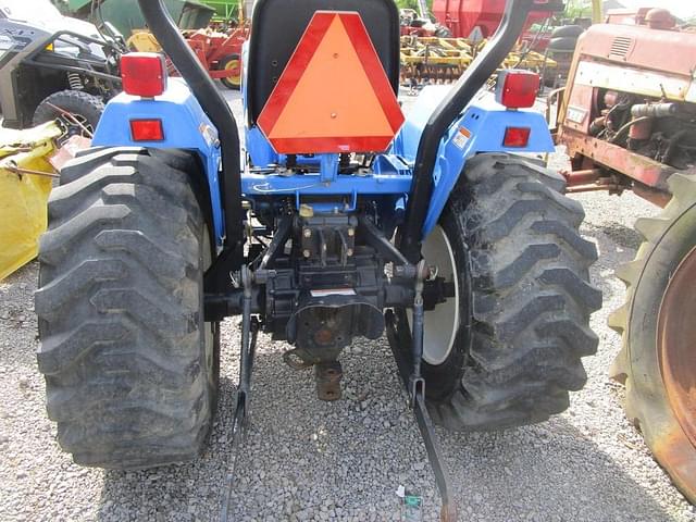 Image of New Holland TC30 equipment image 4