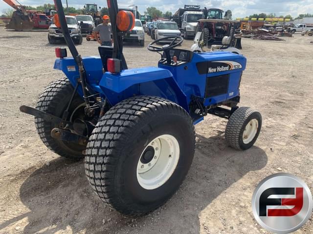 Image of New Holland TC30 equipment image 4