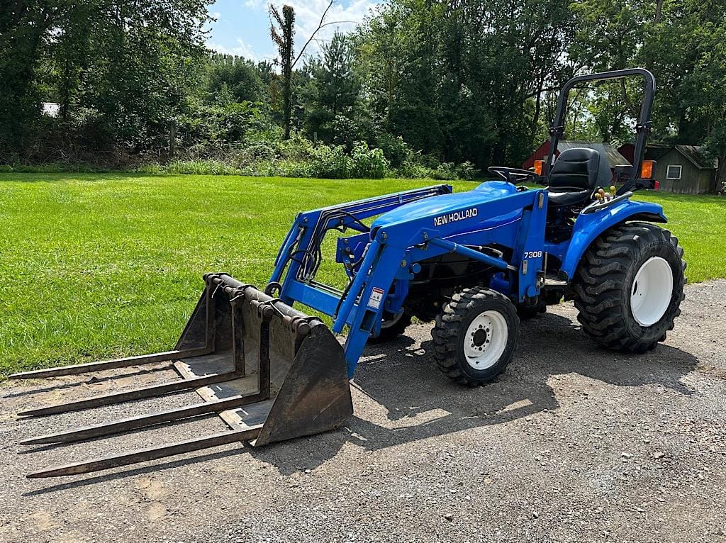 Main image New Holland TC33D