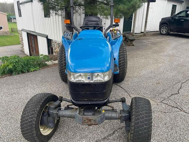 Image of New Holland TC33D equipment image 1