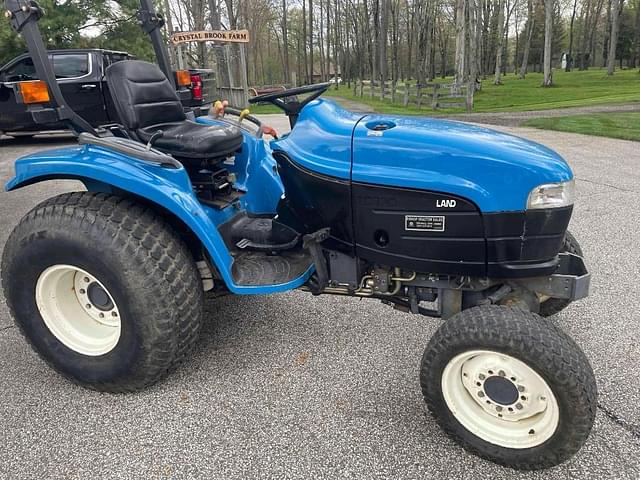 Image of New Holland TC33D equipment image 2