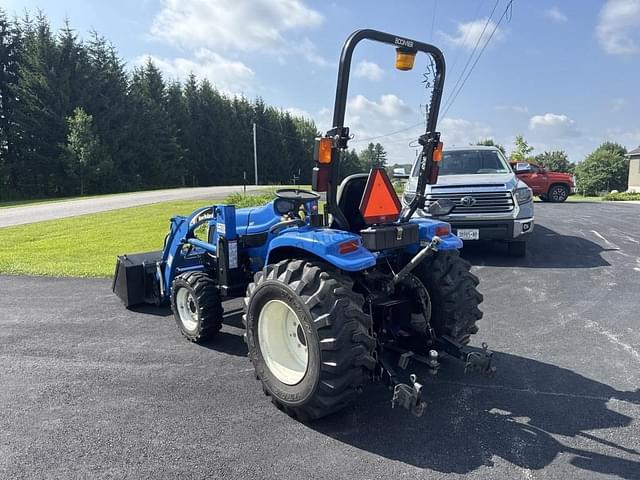 Image of New Holland TC33DA equipment image 2