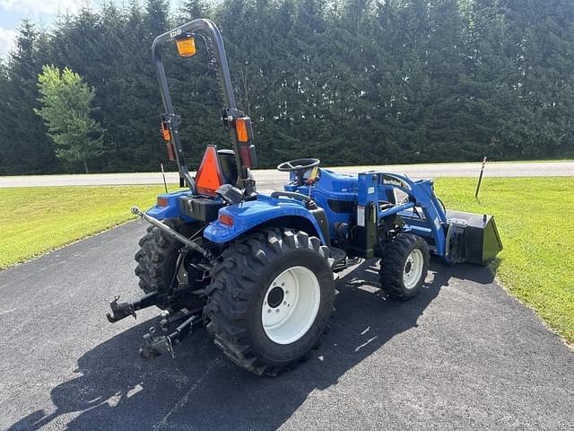 Image of New Holland TC33DA equipment image 4