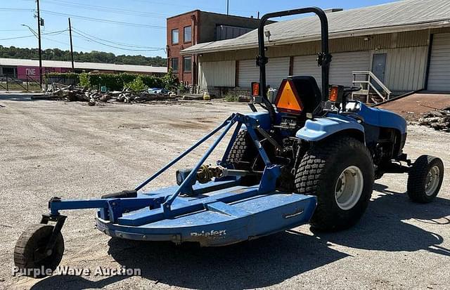 Image of New Holland TC33 equipment image 4