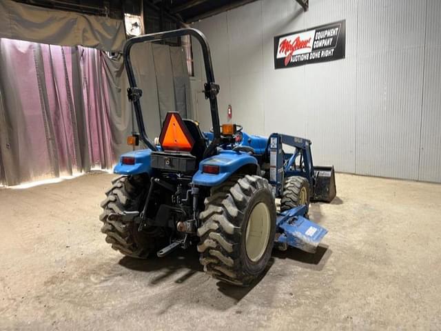 Image of New Holland TC35 equipment image 4