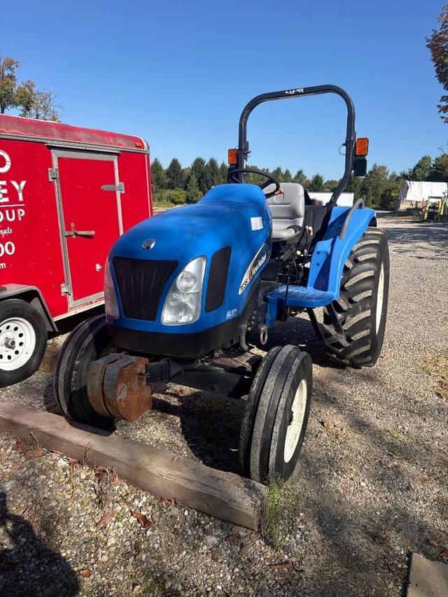 Image of New Holland TC35A equipment image 1