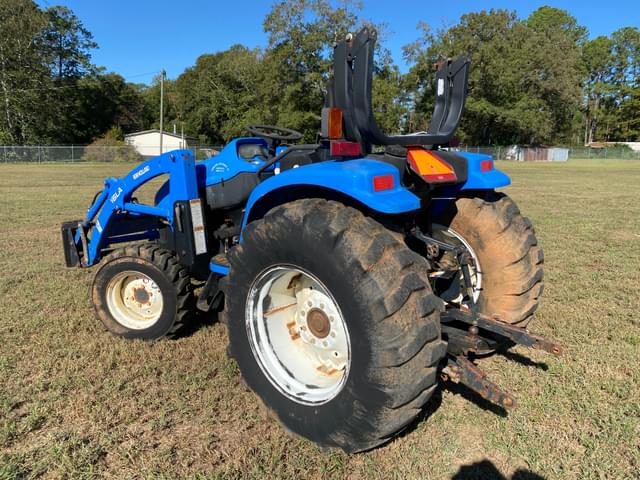 Image of New Holland TC35D equipment image 2