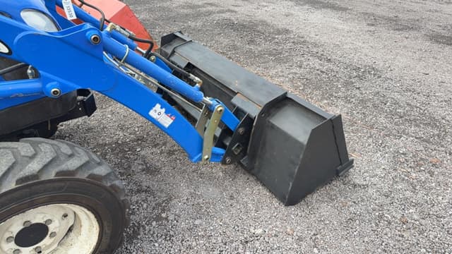 Image of New Holland TC40A equipment image 4