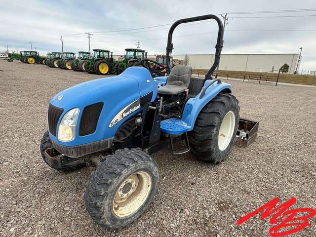 Image of New Holland TC40A equipment image 2