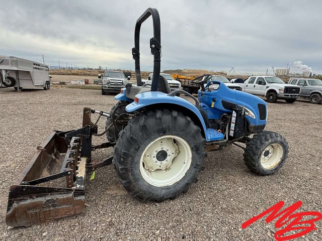 Image of New Holland TC40A equipment image 3