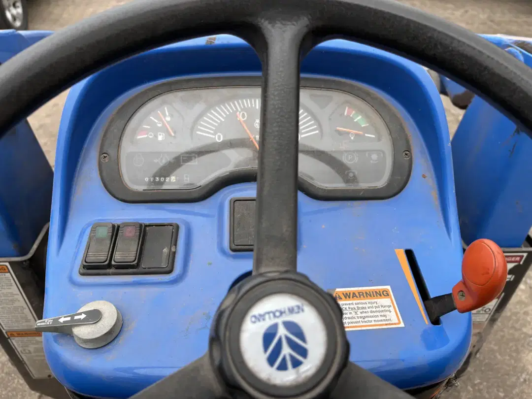 Image of New Holland TC40D Primary image