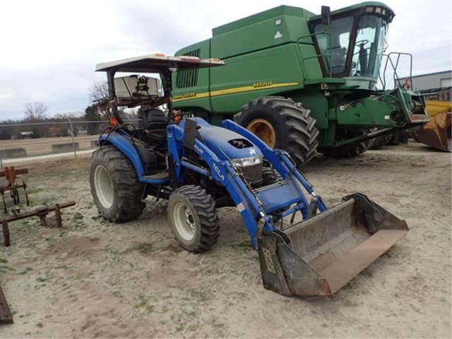 Image of New Holland TC40D equipment image 2