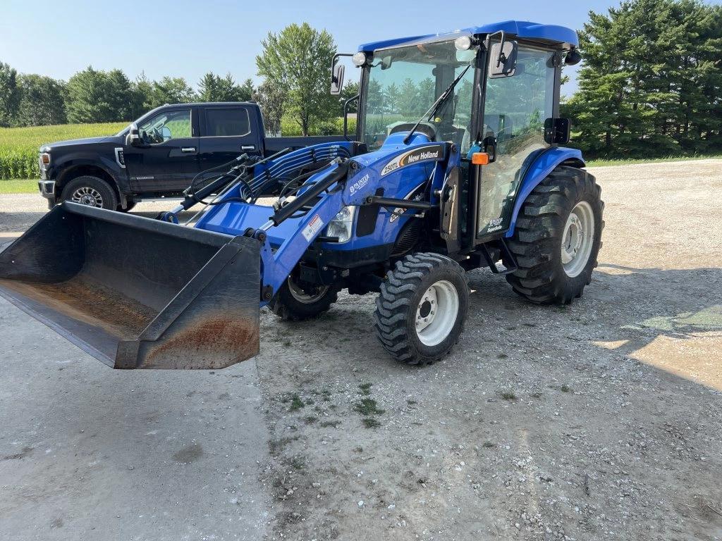 Image of New Holland TC40DA Primary image