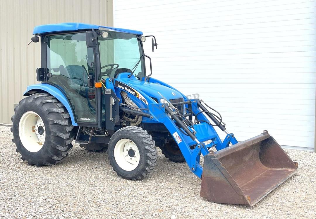Image of New Holland TC45DA Primary image