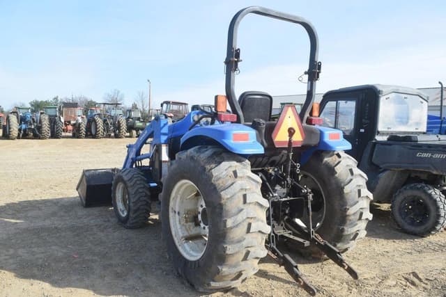 Image of New Holland TC45 equipment image 1
