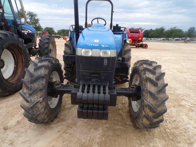 Image of New Holland TD5040 equipment image 2