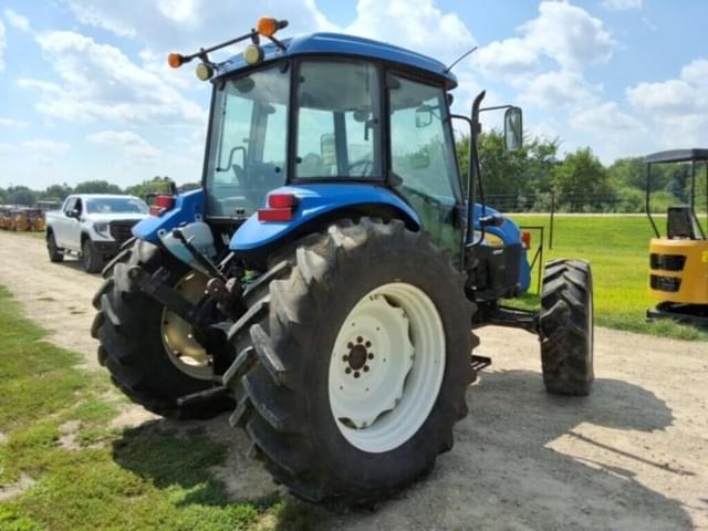 Image of New Holland TD5050 equipment image 4