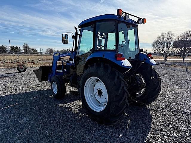 Image of New Holland TD80D equipment image 2