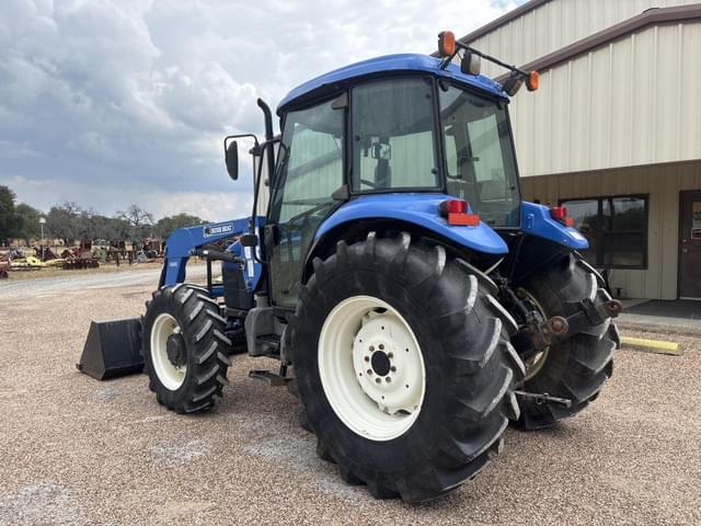 Image of New Holland TD80D equipment image 2