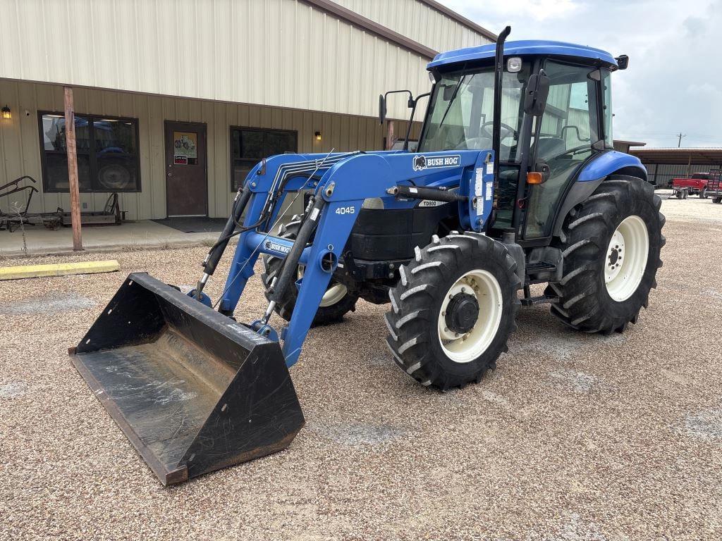 Image of New Holland TD80D Primary image