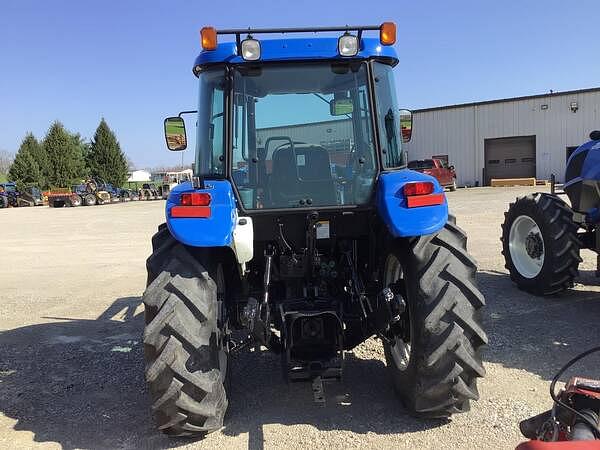 Image of New Holland TD80D equipment image 4