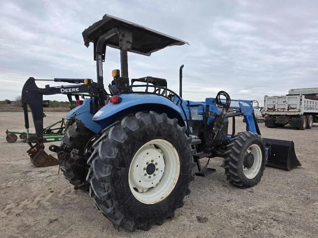 Image of New Holland TD80D equipment image 2