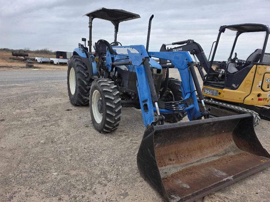 New Holland TD80D Equipment Image0