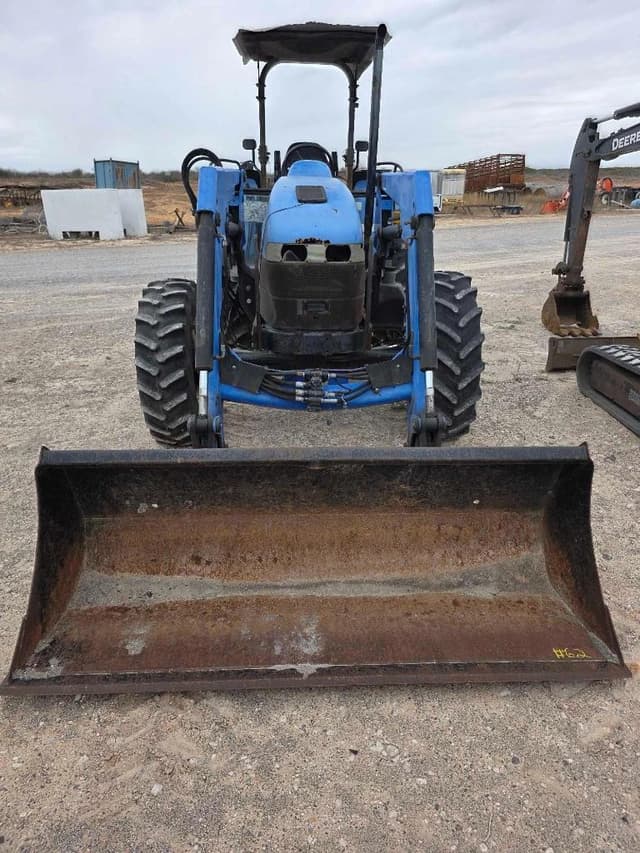 Image of New Holland TD80D equipment image 4