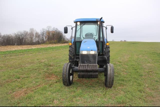 Image of New Holland TD95D equipment image 1