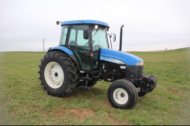 Image of New Holland TD95D equipment image 2