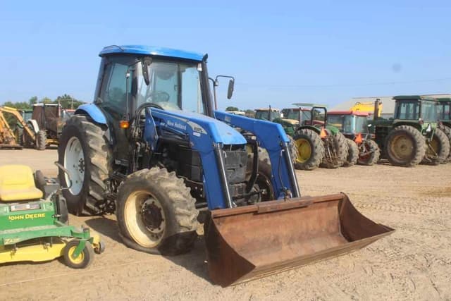 Image of New Holland TD95D equipment image 3
