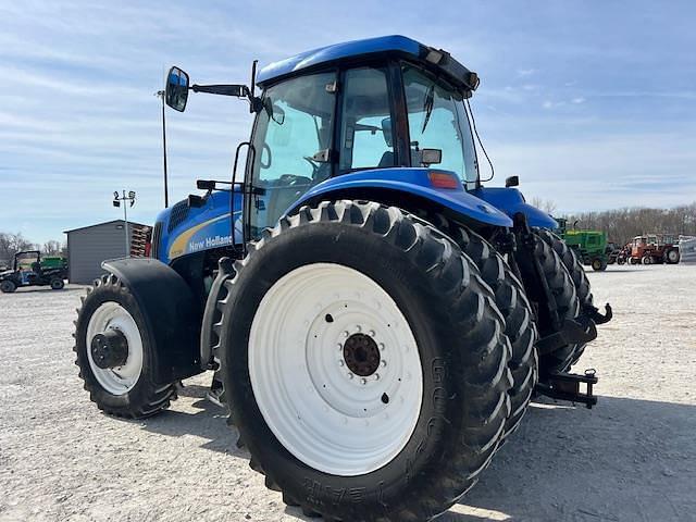 Image of New Holland TG255 equipment image 2