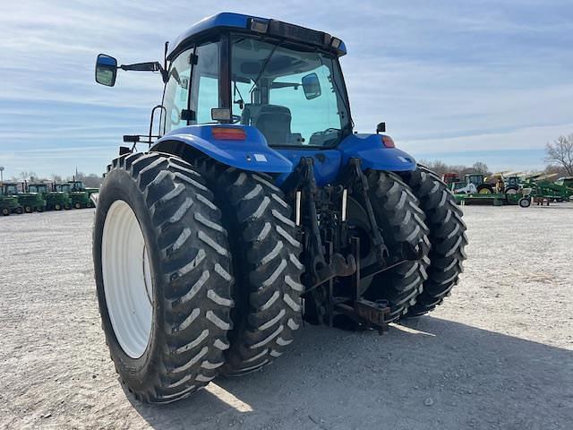 Image of New Holland TG255 equipment image 3
