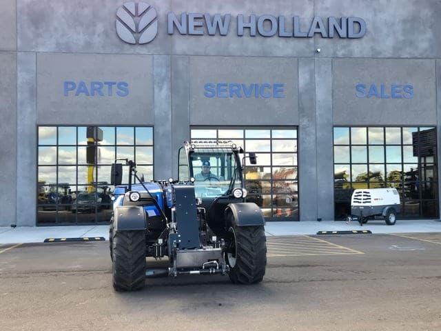 Image of New Holland TH7.42 equipment image 2