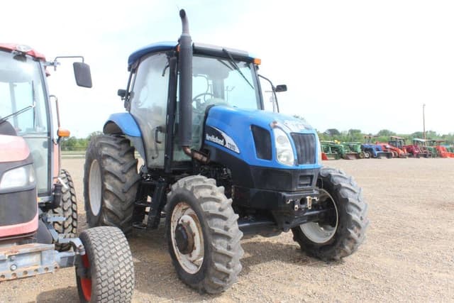 Image of New Holland TS110 equipment image 3