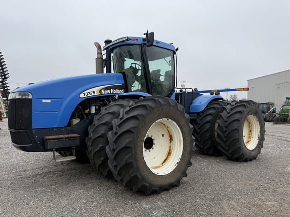 New Holland TJ375 Equipment Image0