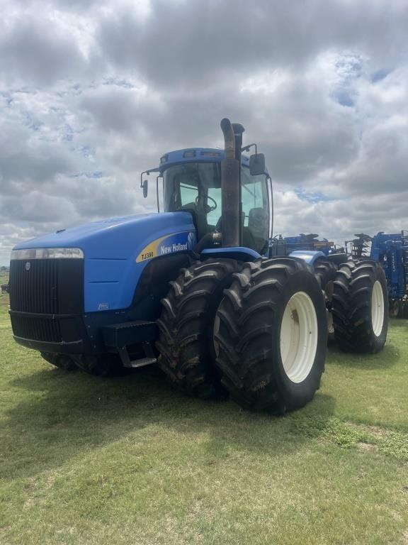 Image of New Holland TJ380 equipment image 1