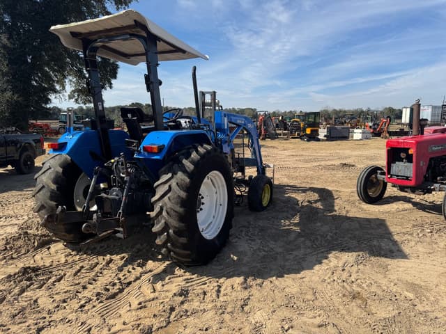Image of New Holland TL80 equipment image 2