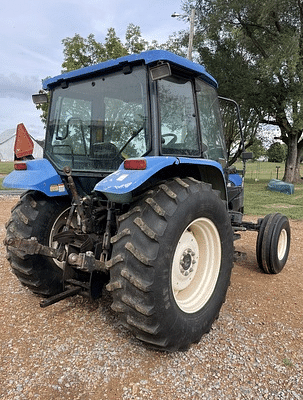 Image of New Holland TL100 equipment image 3