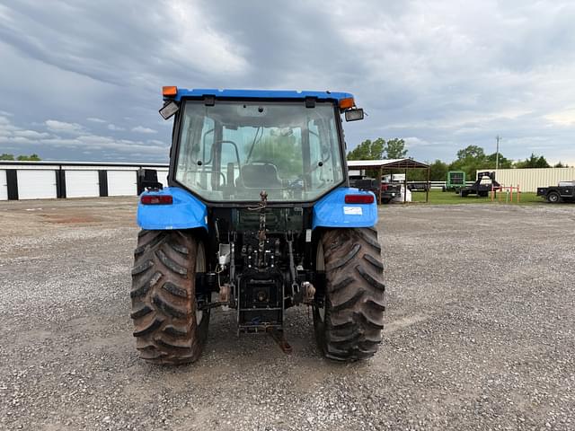 Image of New Holland TL100 equipment image 3