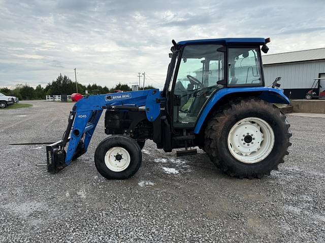 Image of New Holland TL100 equipment image 1