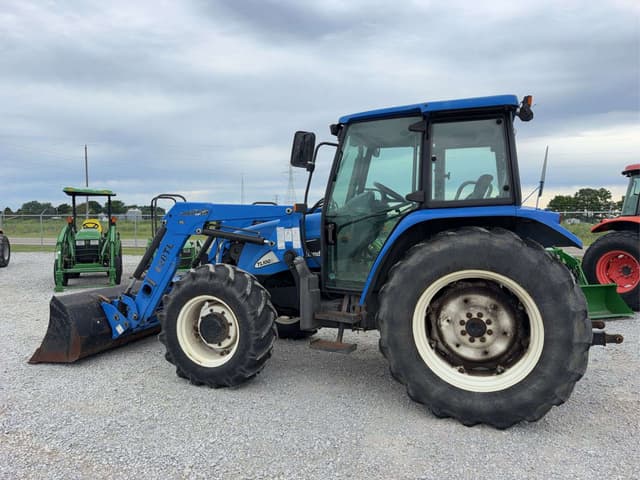 Image of New Holland TL100A equipment image 2